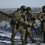AMERIKA DODATNO KOMPLIKUJE STANjE NA FRONTU: "Politiko" prenosi - Kijevu stižu visokoprecizne bombe koje će opteretiti ruski PVO